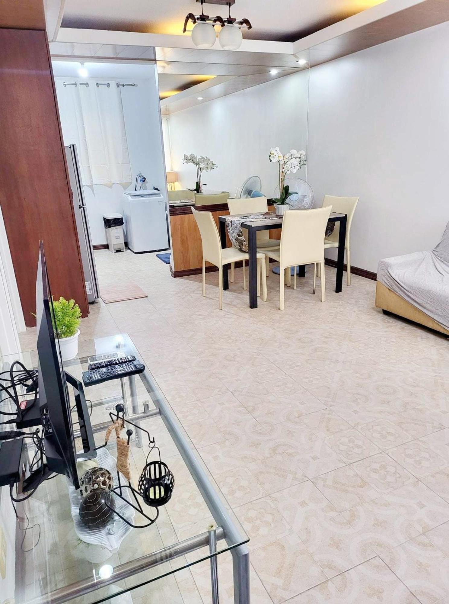 Cozy 2Br With Free Pool Beside Sm City Mall Davao Экстерьер фото